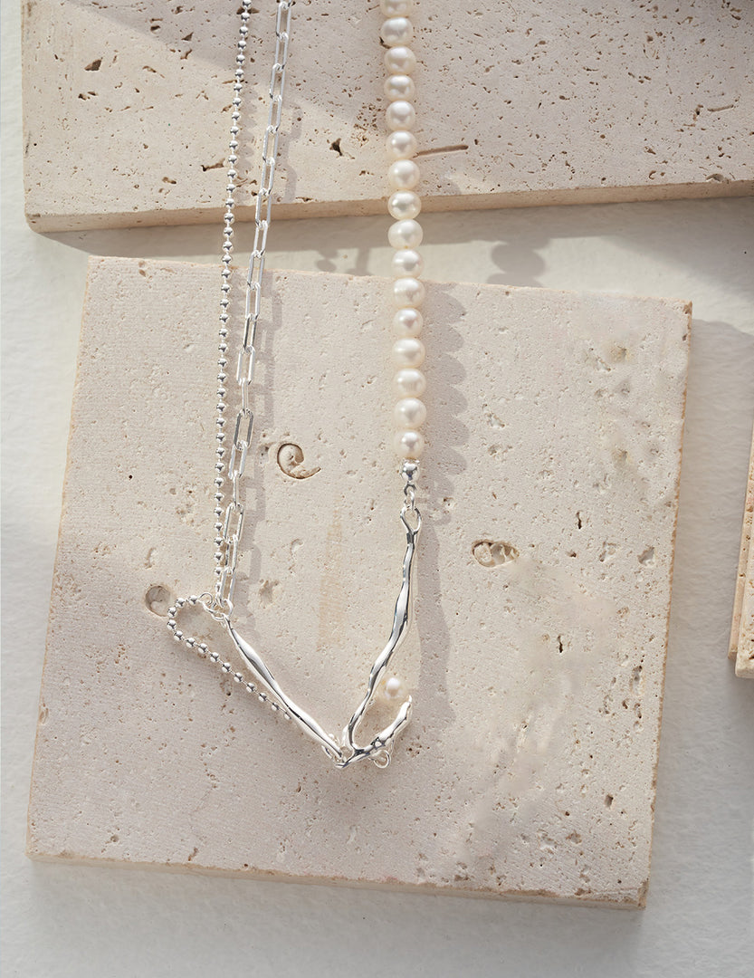 Jin Necklace